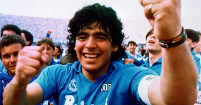 Nel ricordo di Maradona, tutti i rituali antisfiga di Diego prima della gara