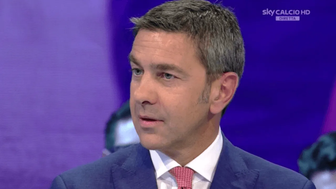 Costacurta stronca Leao: “Non bastano 18 secondi, sta uscendo dall’adolescenza calcistica ma…”