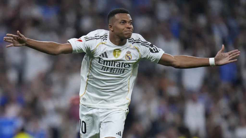 Mbappé e quella causa monstre, chiede 240 milioni al PSG: i motivi