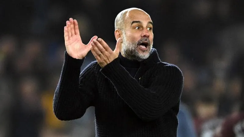 Calciomercato, rivoluzione Manchester City: via un pilastro, Guardiola punta tutto su…