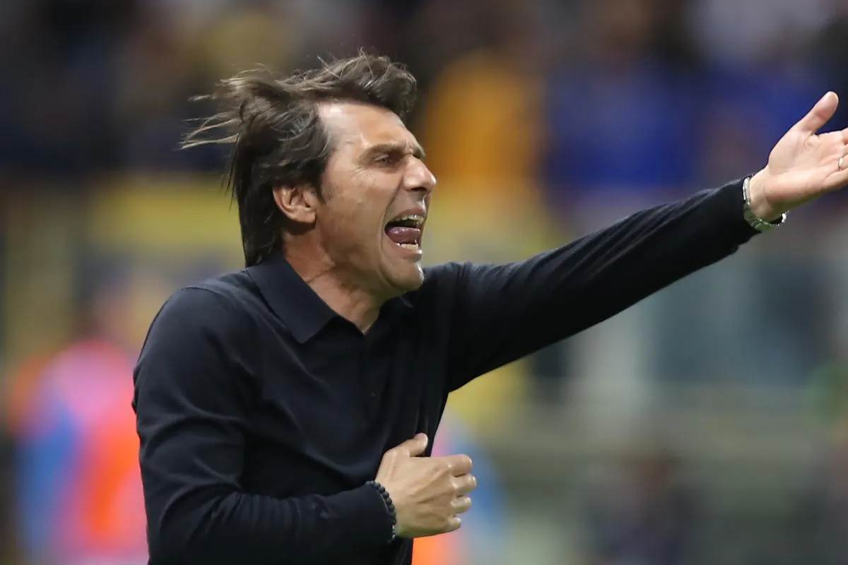 Napoli, il fattore Conte vale lo scudetto: costruisce in tempo zero, trascina dal giorno uno