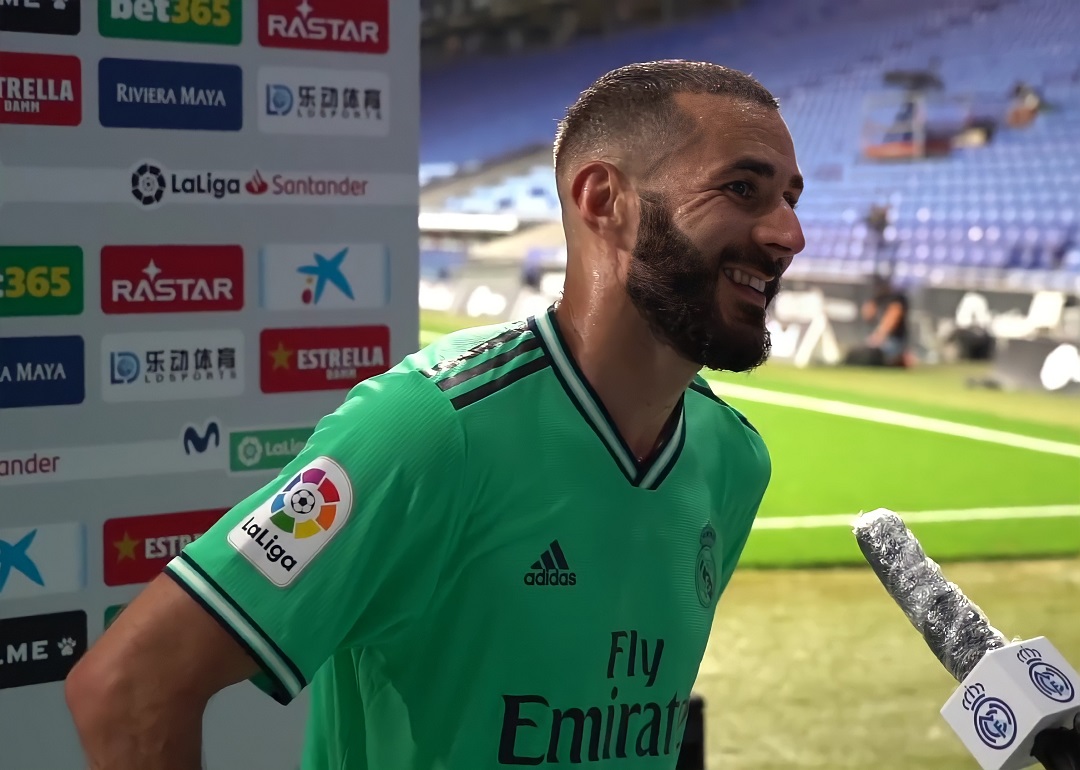 Roma-Adidas, sponsor di Benzema? Occhio all'alternativa più concreta
