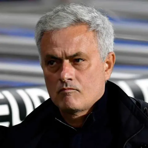 Mourinho non ci sta: “Roma squadra umile, il primo ad esserlo sono io. Vi spiego…”