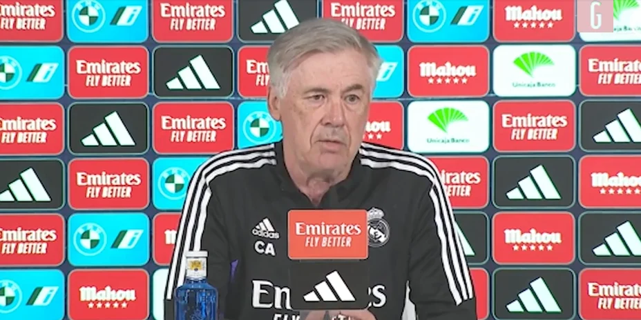Grasse risate in sala stampa, Ancelotti frena il giornalista: “Beh sì, se mio nonno avesse…”