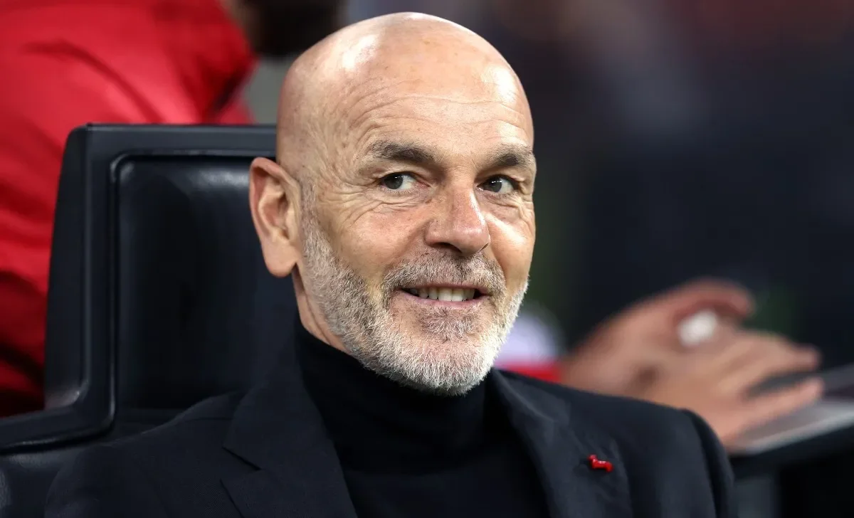 Pioli punge il Napoli: “Mi aspettavo fuochi d’artificio più belli. Sul derby…”