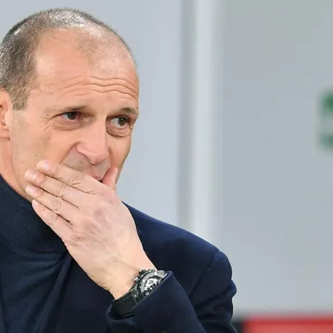 Allegri: “Rissa? Non so nulla. Risultato giusto, i giocatori sono arrabbiati perché…”
