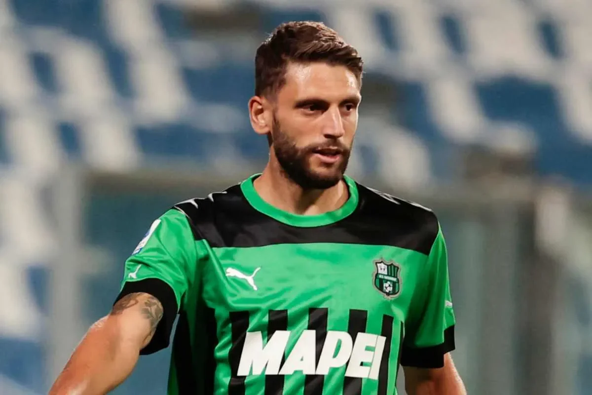 Berardi e il suo futuro, due piste e un indizio vero