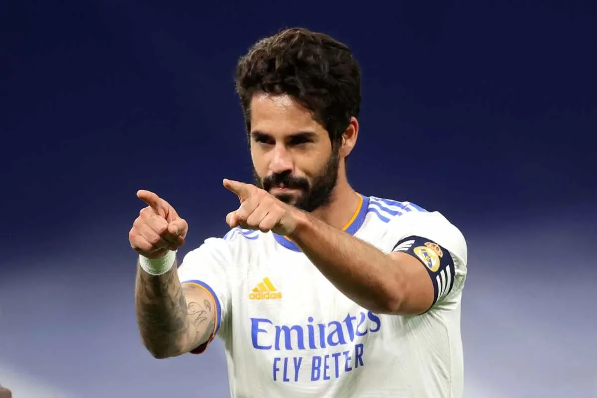 Isco denuncia: “Monchi mi ha messo le mani al collo, ci separarono e poi…”