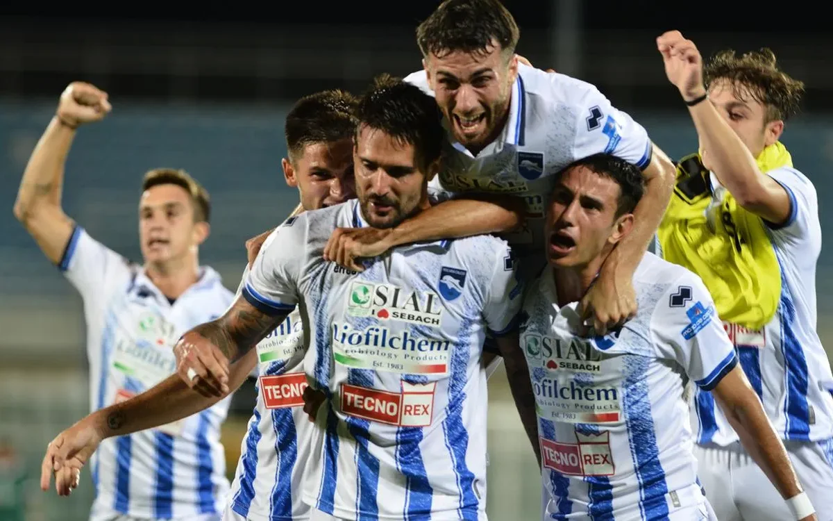 Serie C/B: Pescara in vetta, poker Cesena. Triestina ko nel girone A