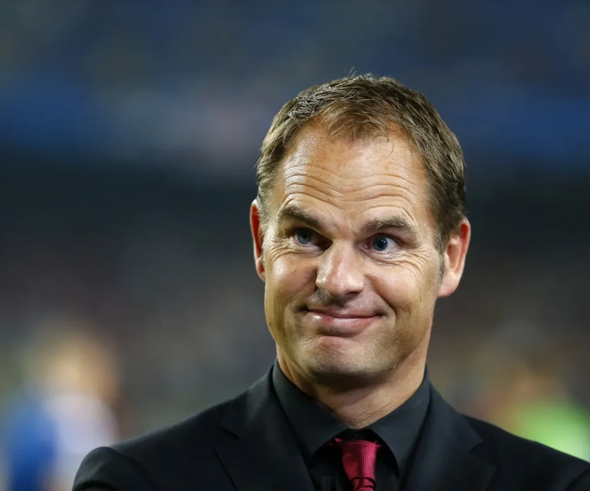 Ajax nella bufera, De Boer: “Non si può fare la cioccolata con la m***a”