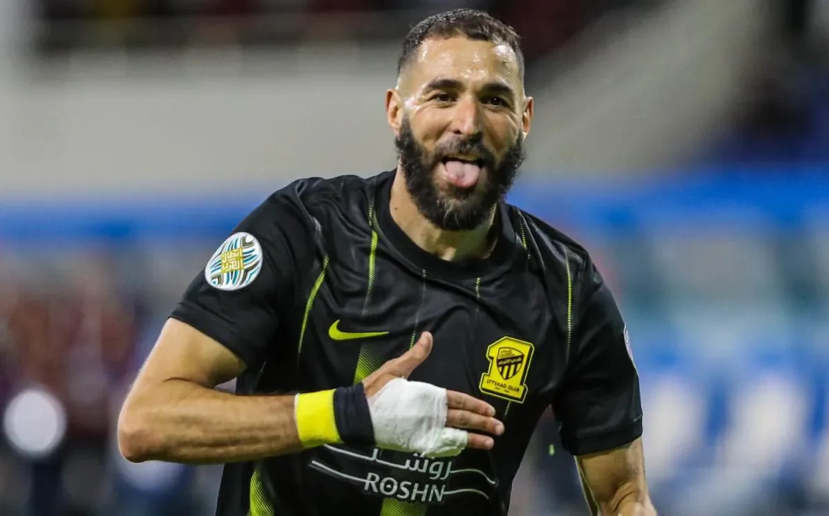 Caso Benzema in Francia: 'Togliamogli Pallone d'Oro e cittadinanza"