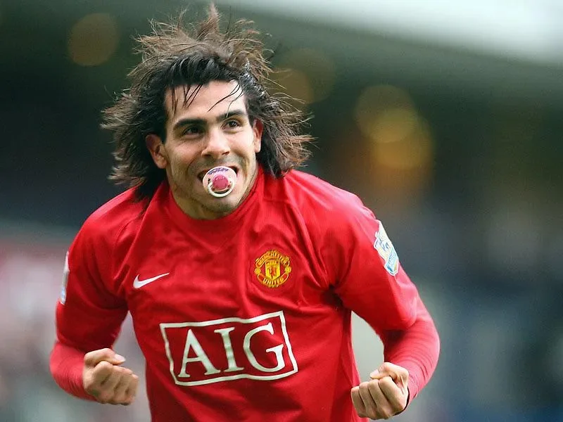 Tevez svela: “Non ho mai imparato l’inglese per scelta. Vi dico i motivi…”