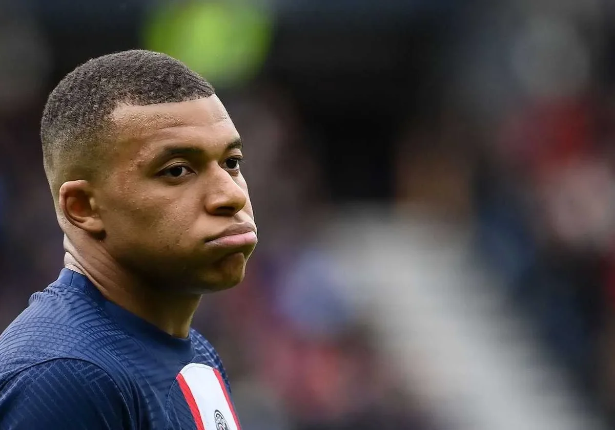 Affare Mbappé, tra il PSG e il Real Madrid c’è un terzo incomodo: “Un altro club pronto a tutto”