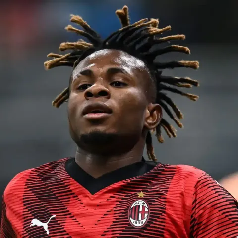 Milan, non solo Zirkzee: Chukwueze sponsorizza il connazionale!