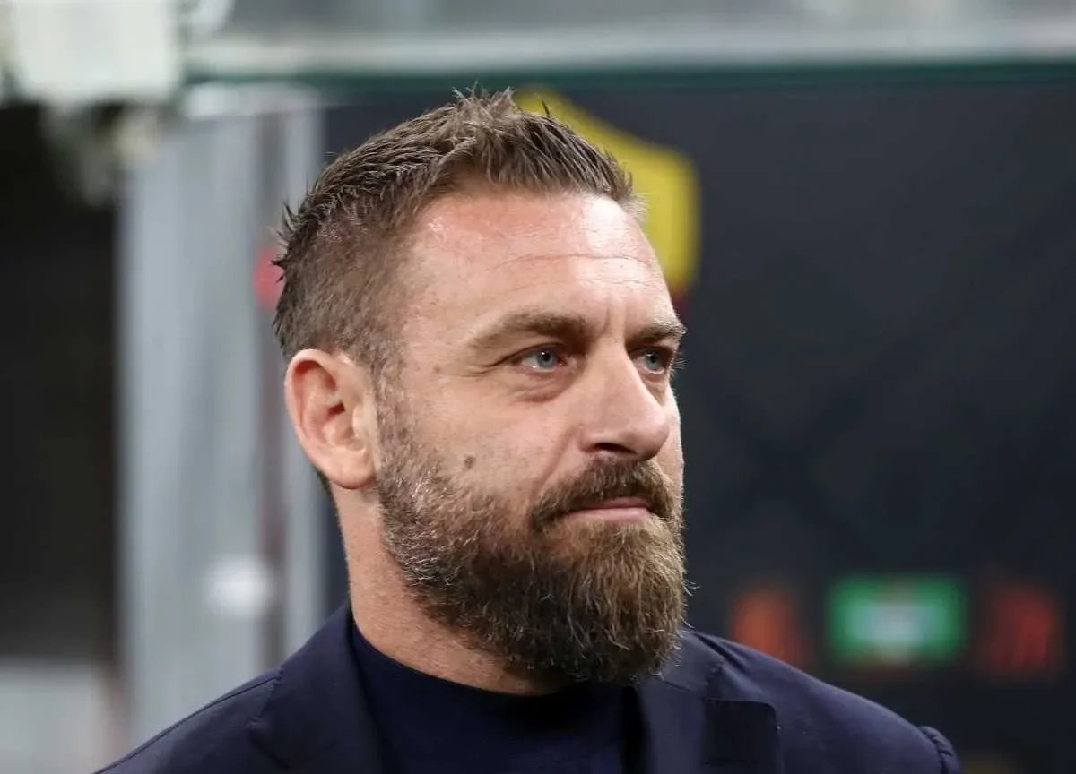 De Rossi ai giornalisti: “Il risultato offusca le analisi delle partite, a volte non si hanno gli strumenti…”