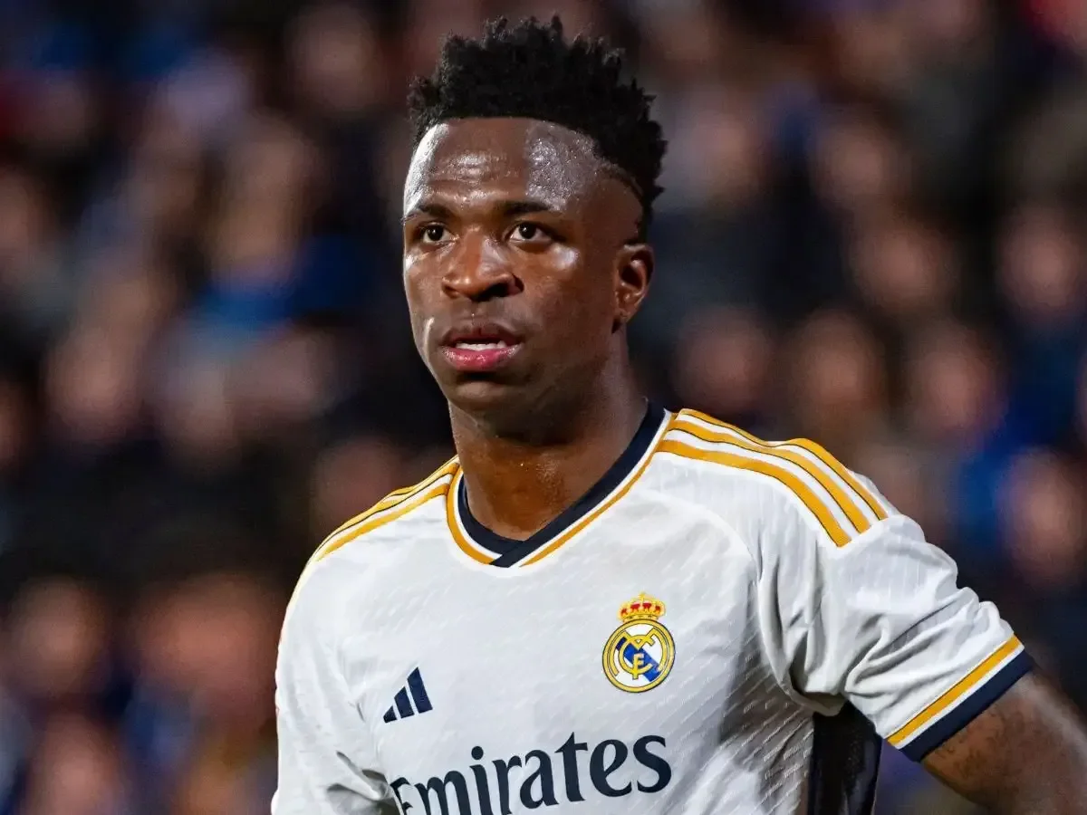 Real Madrid, l'Arabia Saudita tenta Vinicius: c'è l'offerta più alta della storia del calcio!