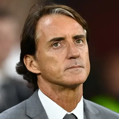 Mancini, tempi duri in Arabia Saudita: contestazione dei tifosi e quel gesto...