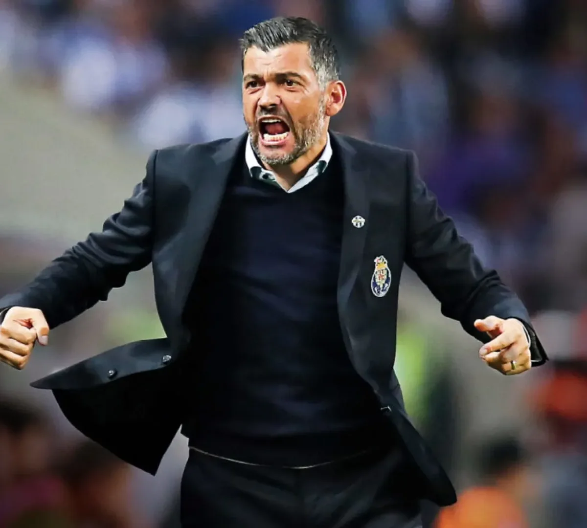 Calciomercato Milan, Conceição vuole subito un rinforzo: duello con la Juventus...