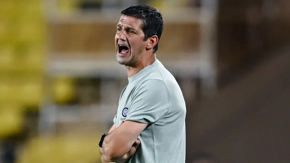 Inter, entra nel vivo il mercato: Chivu valuta una variante nel modulo