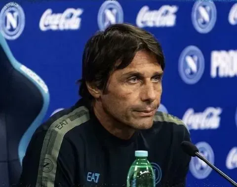 Tracollo Napoli col PSV, Conte: “Troppe nove teste nuove, il livello è questo…”