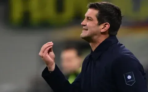 Chivu su Lautaro: “Scelta mia, non posso cambiare i giocatori?”