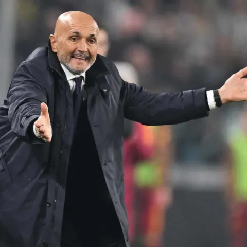 Spalletti: “Scudetto? Se gli altri non giocano ci si avvicina, potete dire quello che volete…”