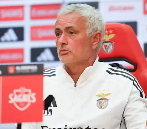 Calciomercato Juve, un centrocampista in uscita: lo vuole Mourinho