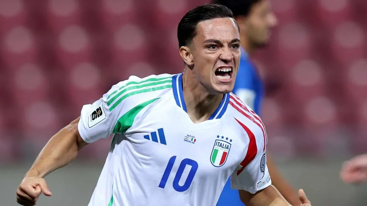 Mercato Roma, manca ancora il sì di Raspadori: Massara segue due profili della Serie A
