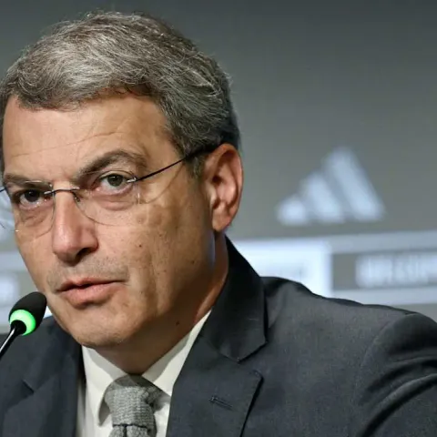Mercato Juve, idea scambio per giugno: i due nomi sul tavolo