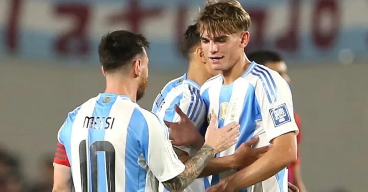 Messi stregato da Nico Paz: gol e applausi con l’Argentina