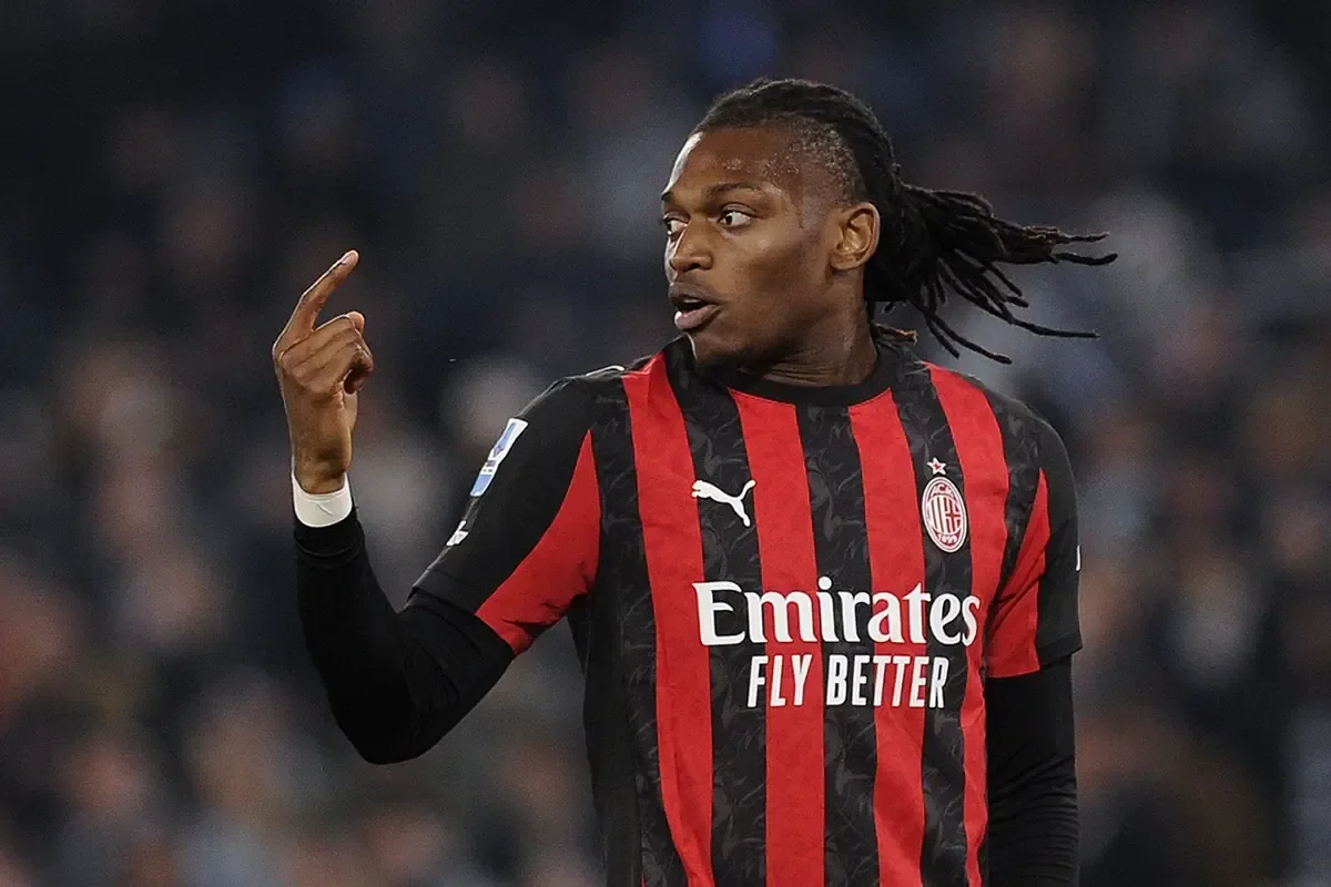 Milan, su Leao c’è una squadra di Premier League: la situazione e le contropartite
